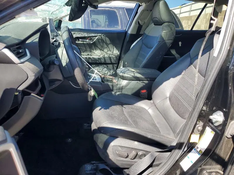 2022 TOYOTA RAV4 LIMITED  