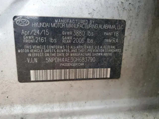 2016 HYUNDAI ELANTRA SE  
