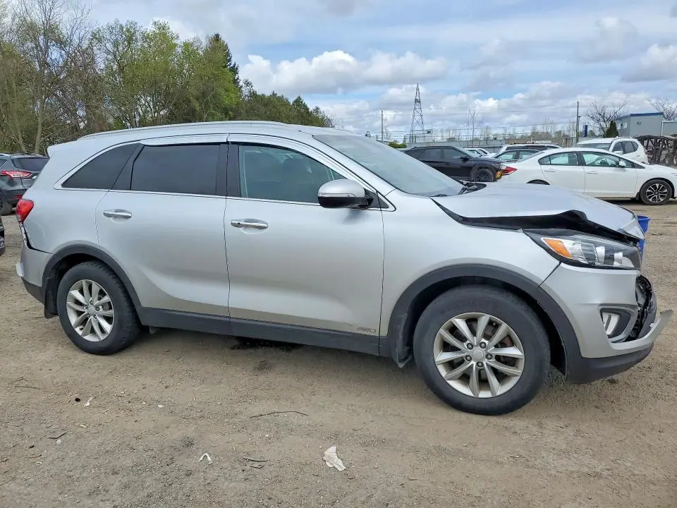 2016 KIA SORENTO LX V6  
