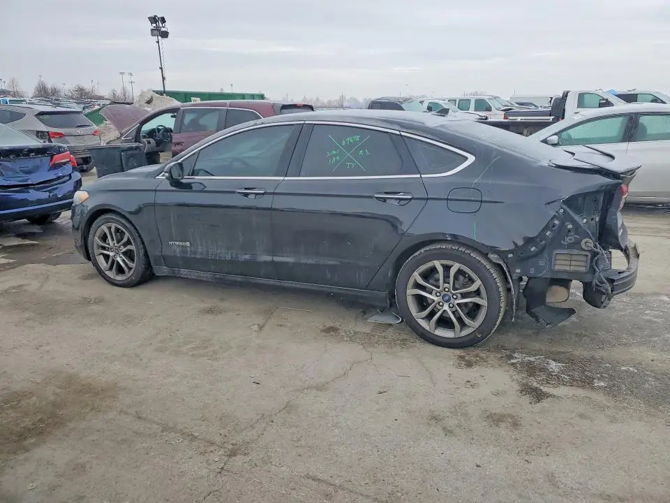 2019 FORD FUSION TITANIUM  