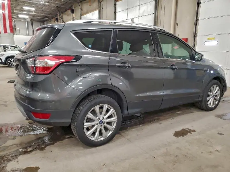 2017 FORD ESCAPE TITANIUM  