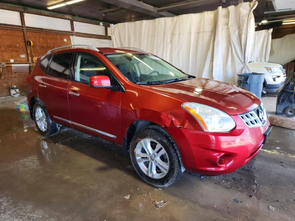 2013 NISSAN ROGUE S  
