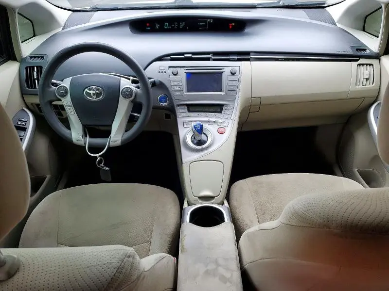 2013 TOYOTA PRIUS TWO  