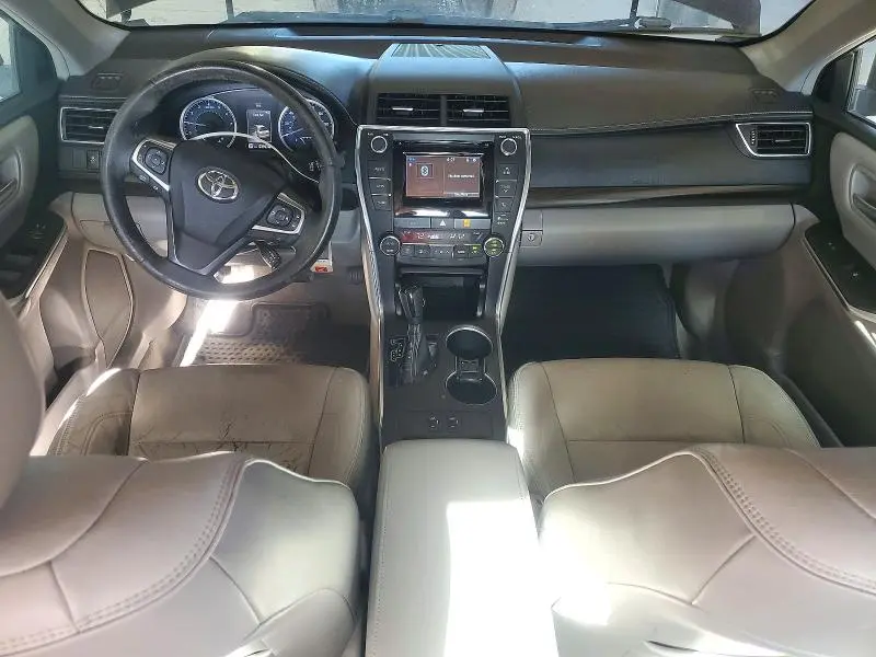 2015 TOYOTA CAMRY XLE  