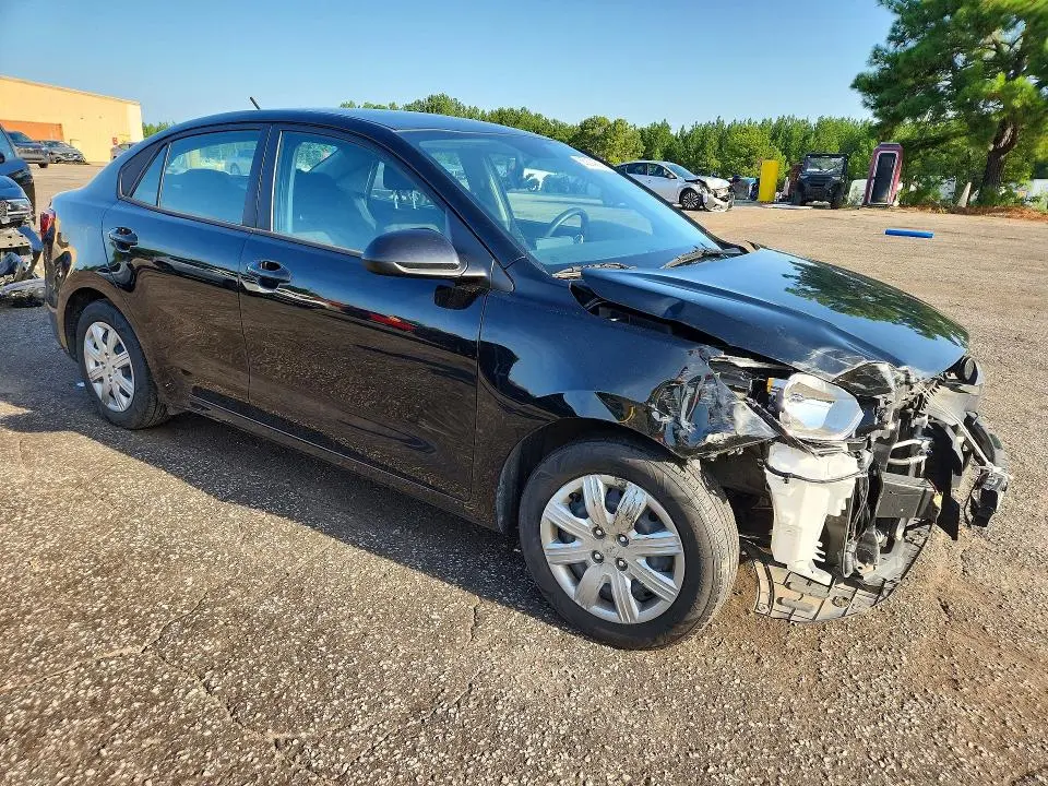 2023 KIA RIO LX  