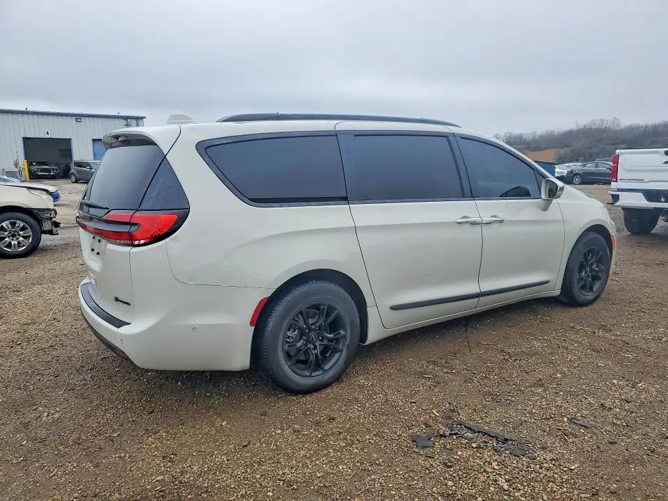 2021 CHRYSLER PACIFICA HYBRID LIMITED  
