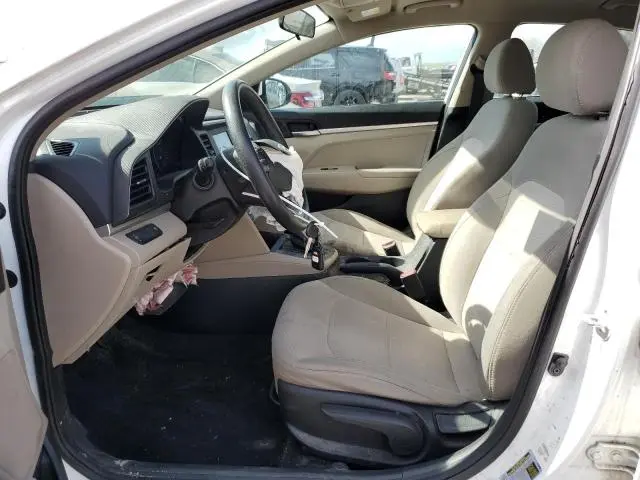 2019 HYUNDAI ELANTRA SE