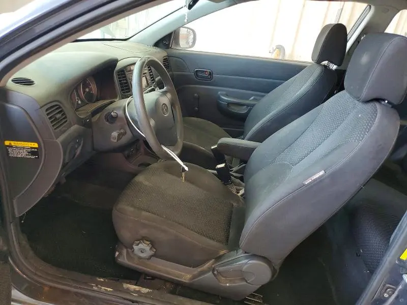 2011 HYUNDAI ACCENT GL  