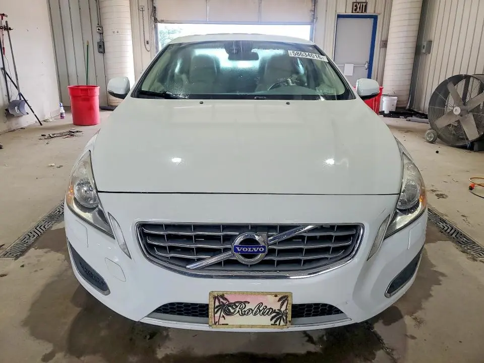 2012 VOLVO S60 T5  