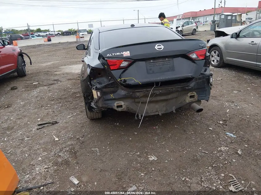 2020 NISSAN ALTIMA SR FWD