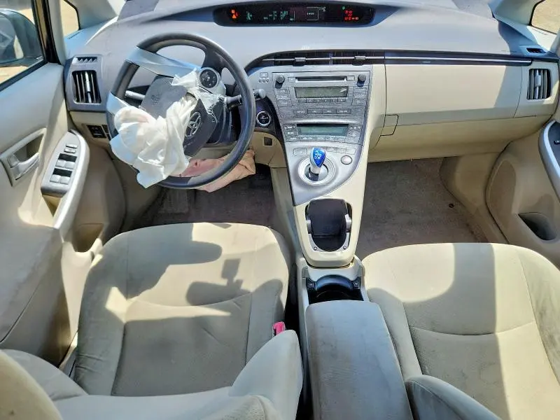 2011 TOYOTA PRIUS TWO  