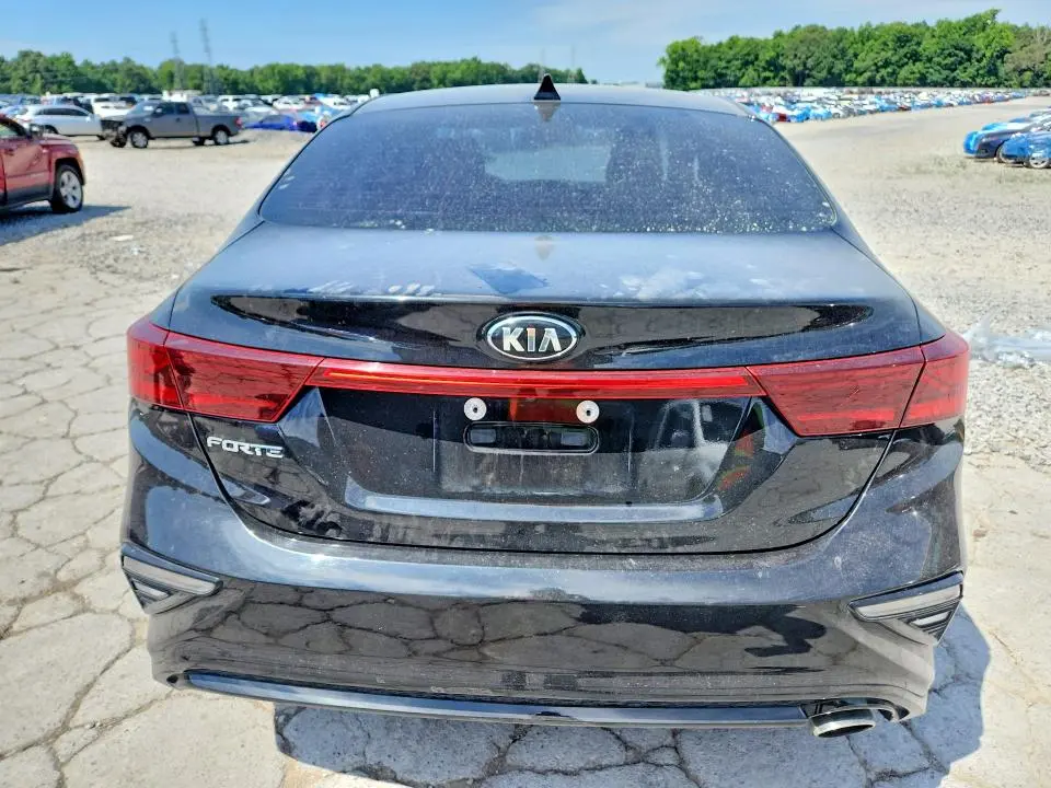 2019 KIA FORTE LXS  