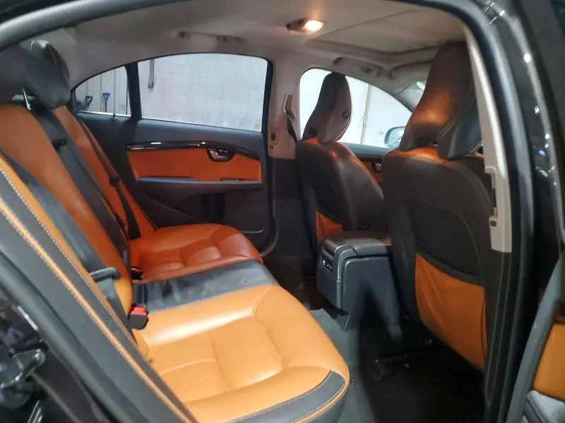 2012 VOLVO S80 T6  