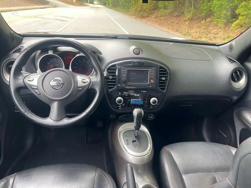 2013 NISSAN JUKE S  