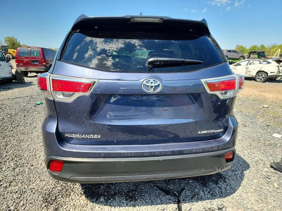 2016 TOYOTA HIGHLANDER LIMITED PLATINUM  