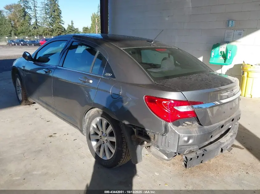 2013 CHRYSLER 200 TOURING