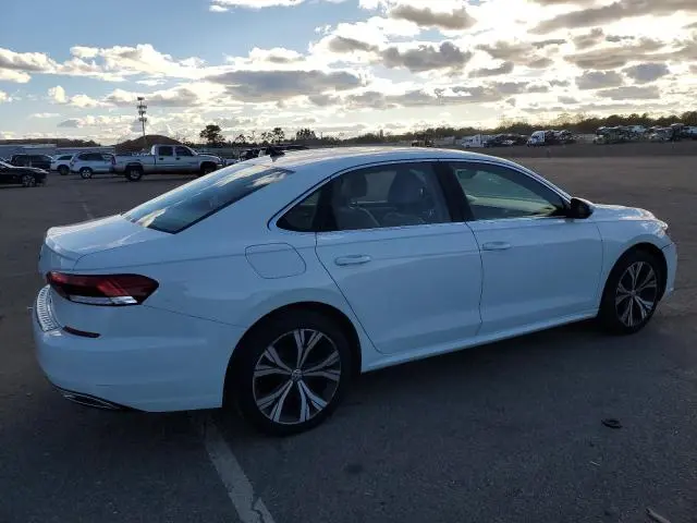 2022 VOLKSWAGEN PASSAT SE  
