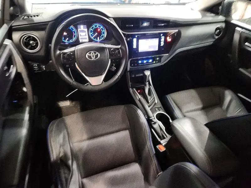 2019 TOYOTA COROLLA SE  