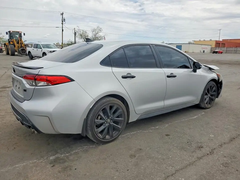 2021 TOYOTA COROLLA SE NIGHTSHADE EDITION  