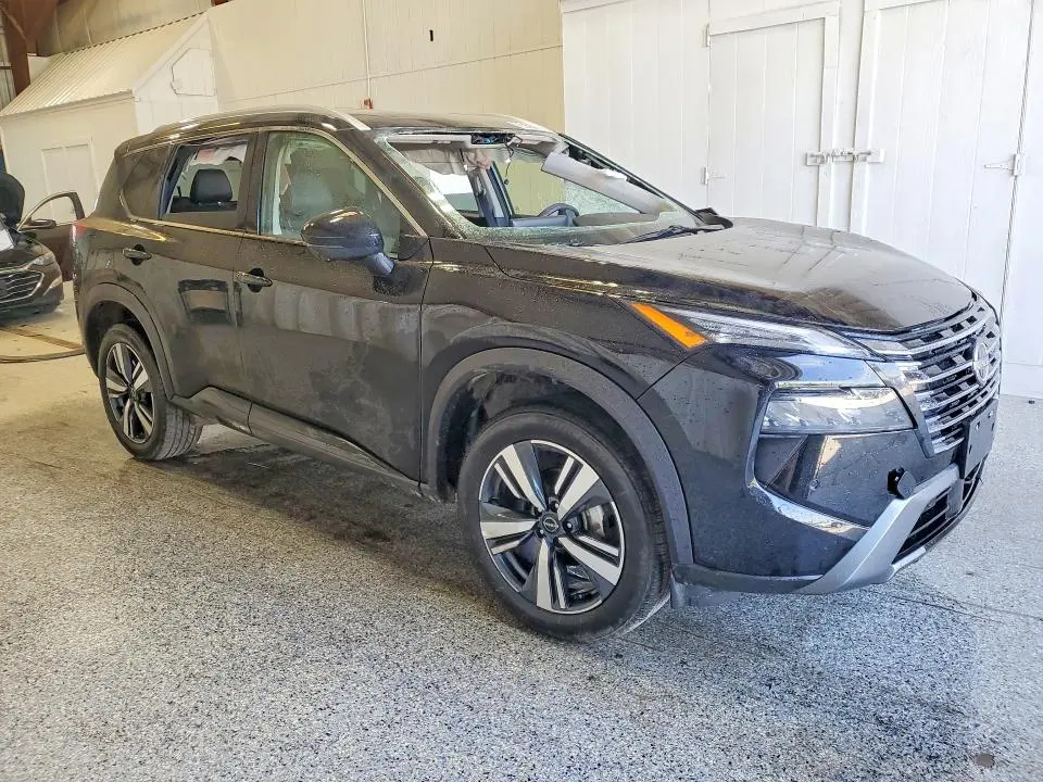 2026 NISSAN ROGUE SL  