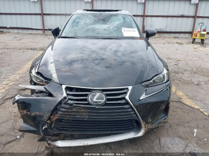 2019 LEXUS IS 300  