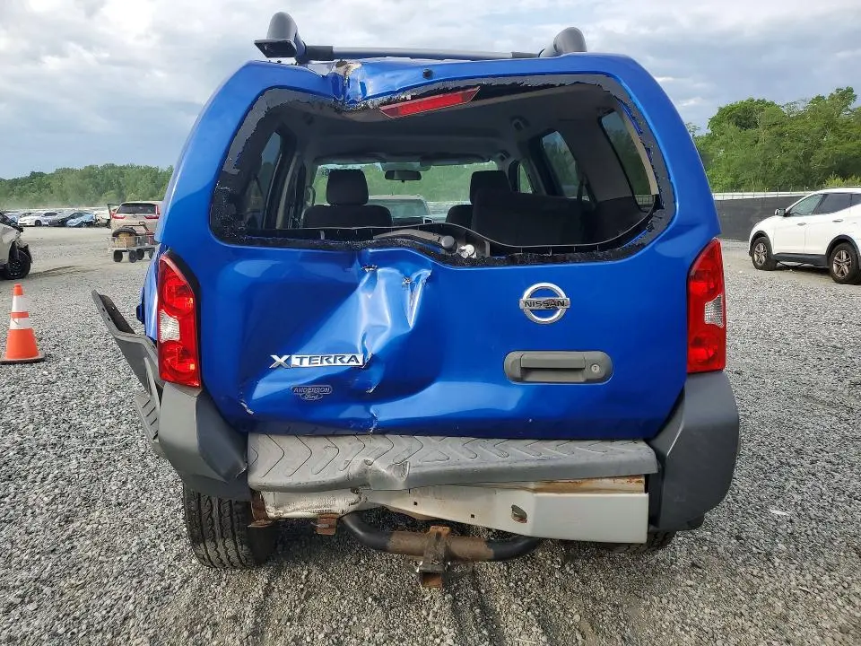 2013 NISSAN XTERRA X  