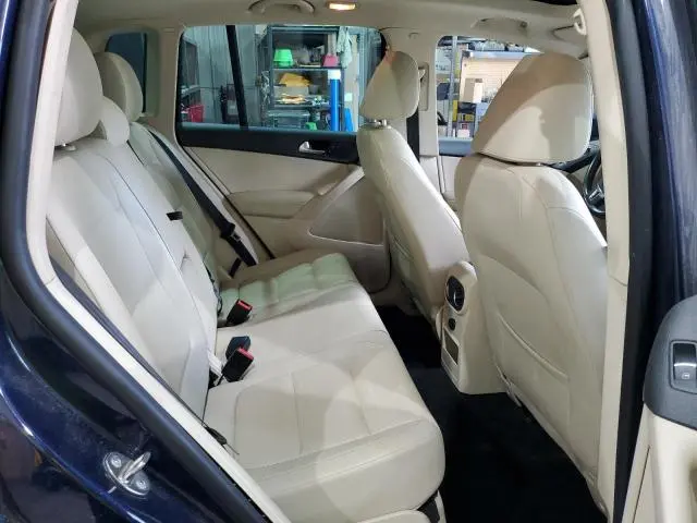 2015 VOLKSWAGEN TIGUAN S  