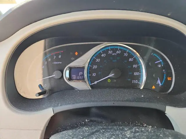 2013 TOYOTA SIENNA XLE  