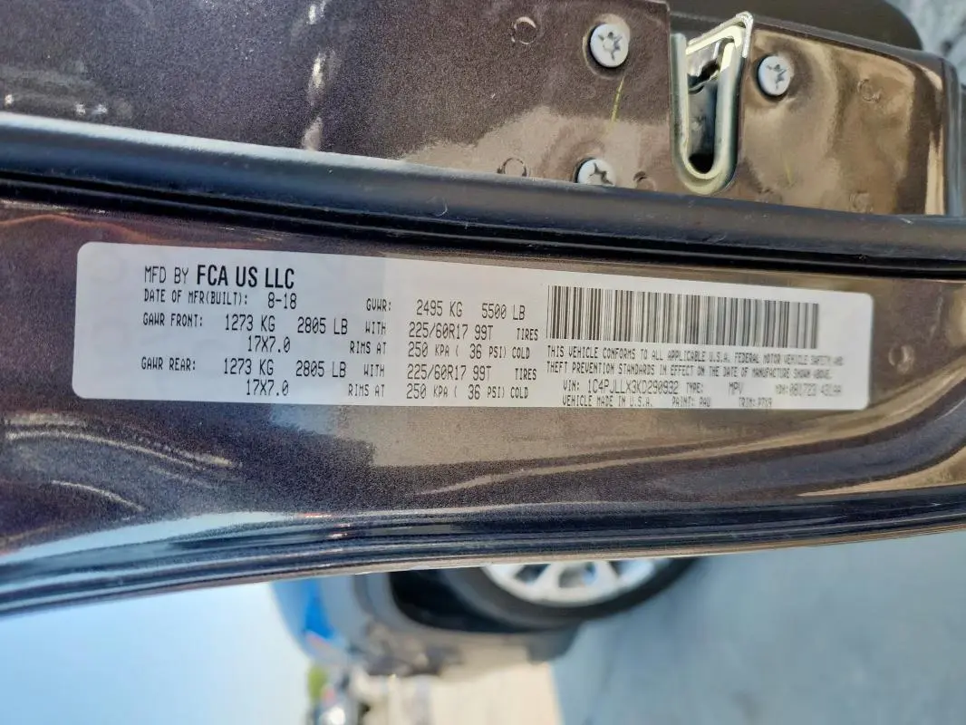 2019 JEEP CHEROKEE LATITUDE PLUS  