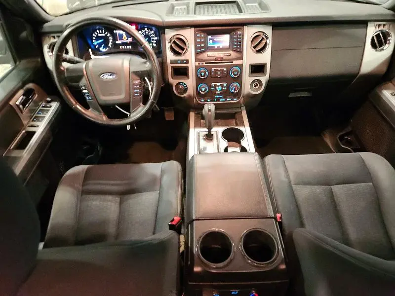 2016 FORD EXPEDITION EL XLT  