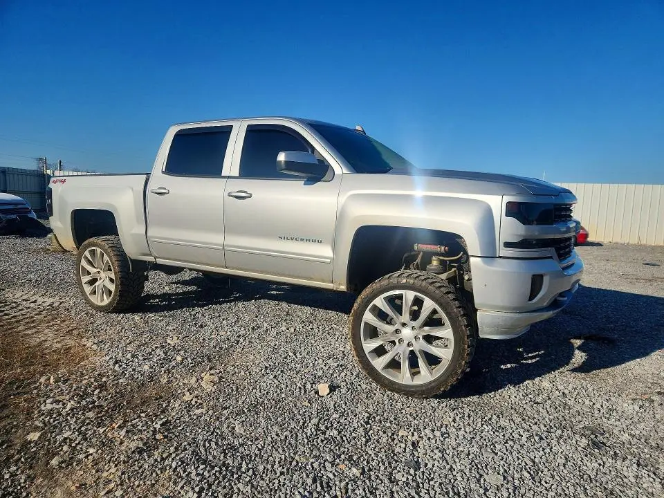 2018 CHEVROLET SILVERADO K1500 LT  