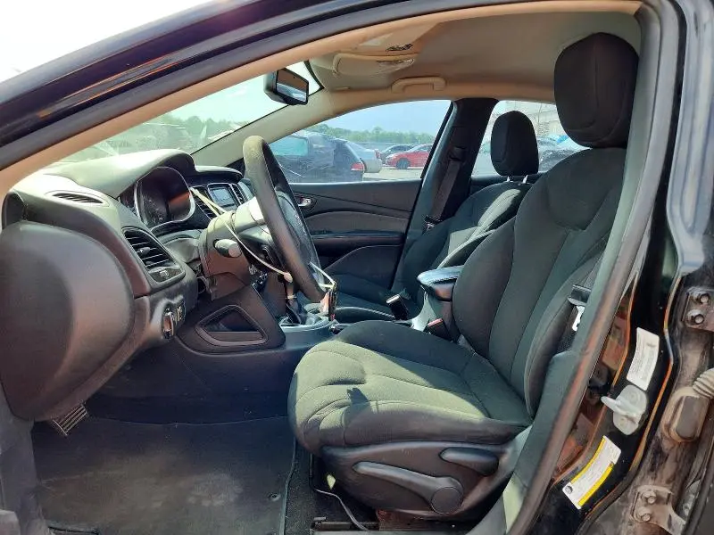 2013 DODGE DART SE  