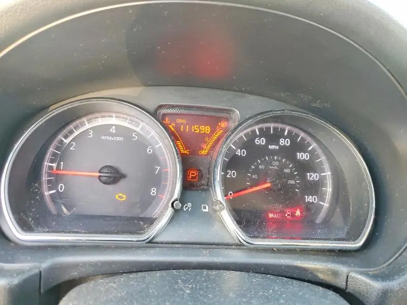 2014 NISSAN VERSA S  