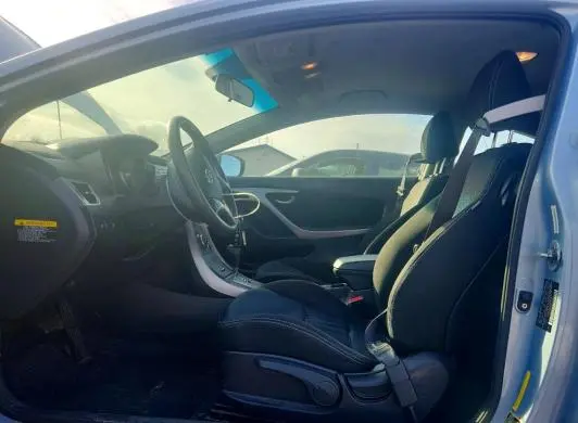 2013 HYUNDAI ELANTRA COUPE GS  