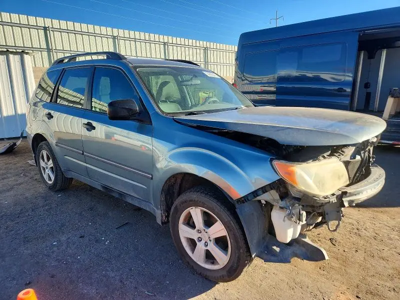 2010 SUBARU FORESTER XS  