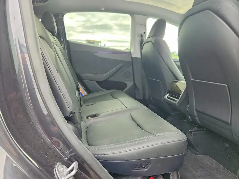 2026 TESLA MODEL Y   