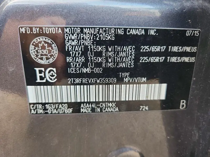 2015 TOYOTA RAV4 XLE  
