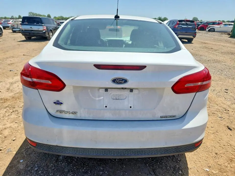 2016 FORD FOCUS S  