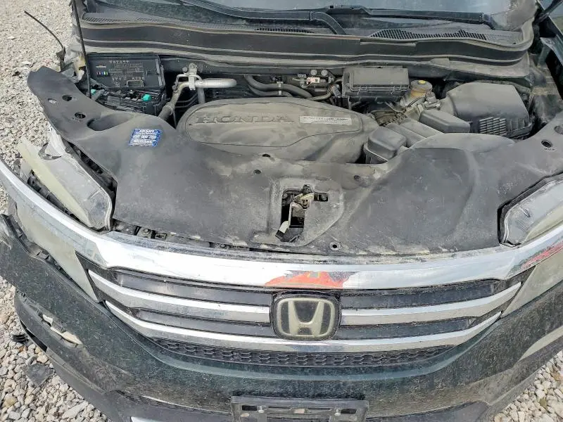 2016 HONDA PILOT TOURING  