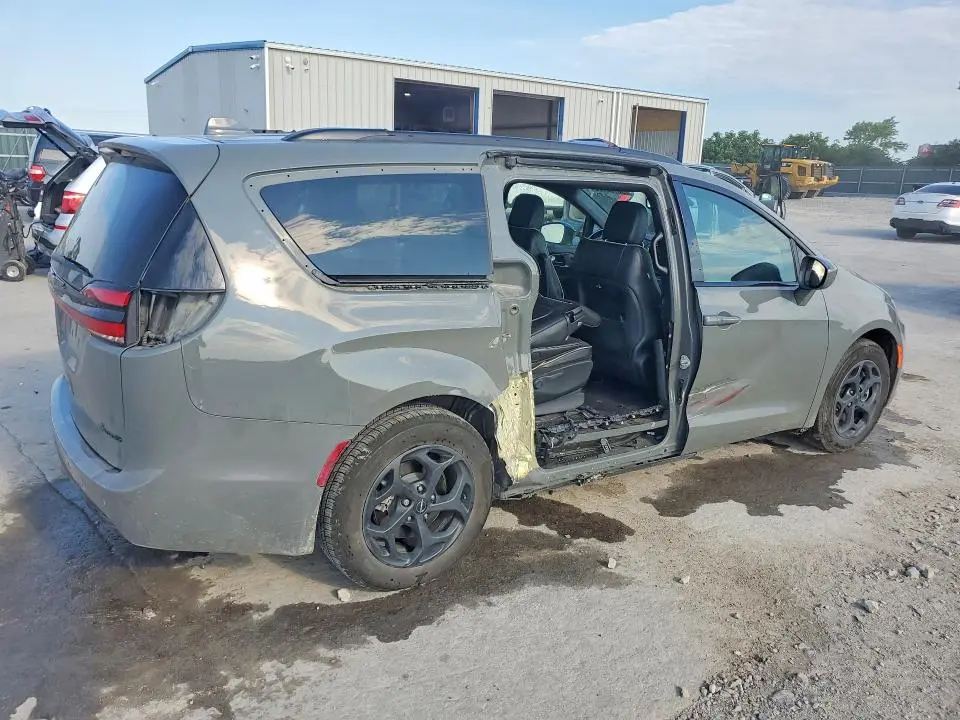 2021 CHRYSLER PACIFICA HYBRID LIMITED  