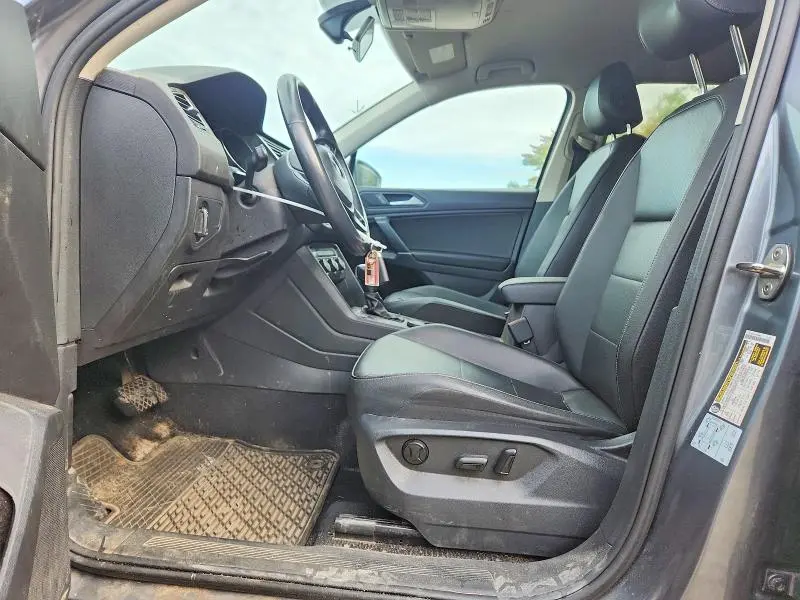 2020 VOLKSWAGEN TIGUAN SE  