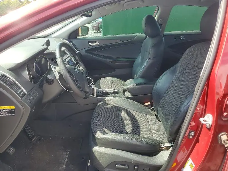 2011 HYUNDAI SONATA SE  