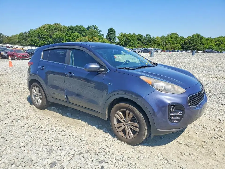2017 KIA SPORTAGE LX  