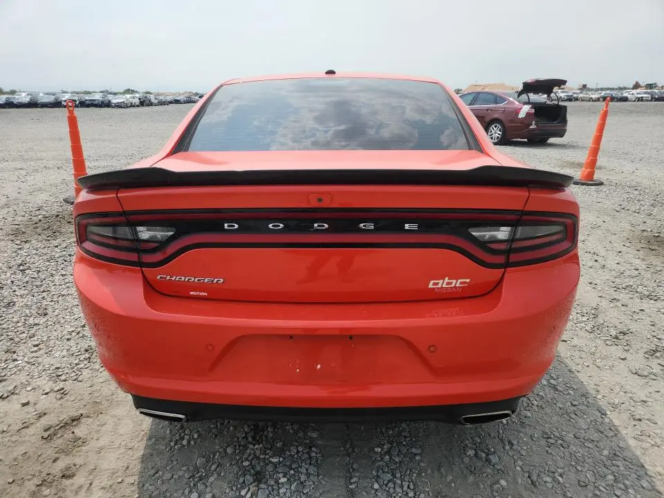 2019 DODGE CHARGER SXT  