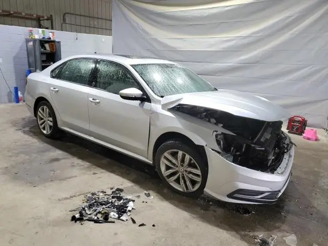 2019 VOLKSWAGEN PASSAT WOLFSBURG  