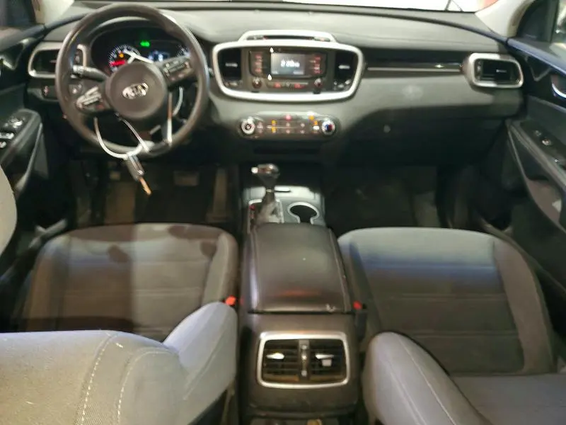 2016 KIA SORENTO LX V6  
