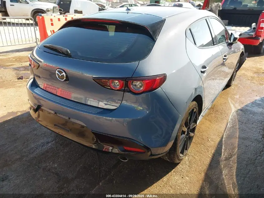 2020 MAZDA MAZDA3 PREMIUM PACKAGE