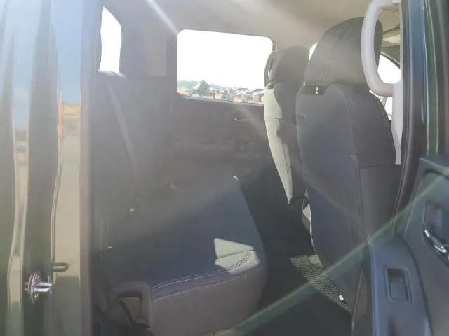 2024 NISSAN FRONTIER S  