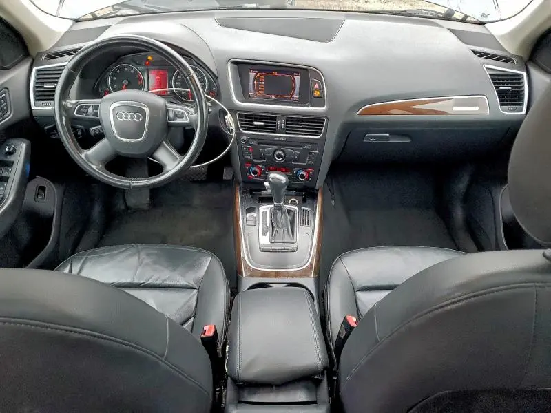 2010 AUDI Q5 PREMIUM PLUS  