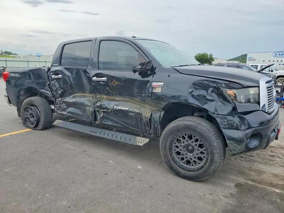 2013 TOYOTA TUNDRA LIMITED  